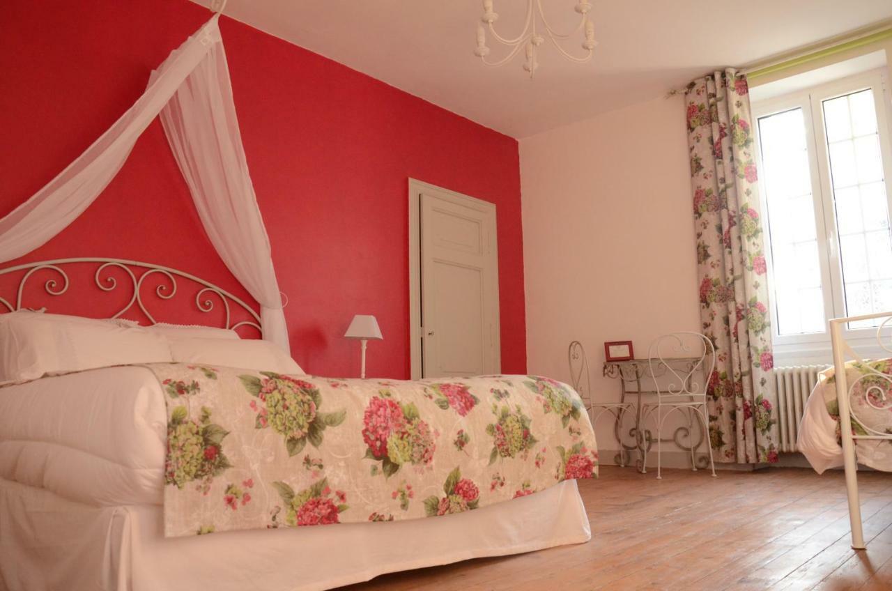 Le Manoir De Sanilhac Bed & Breakfast Notre-Dame-de-Sanilhac Exterior photo